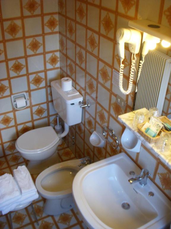 Hotel La Campagnola Моена Номер фото